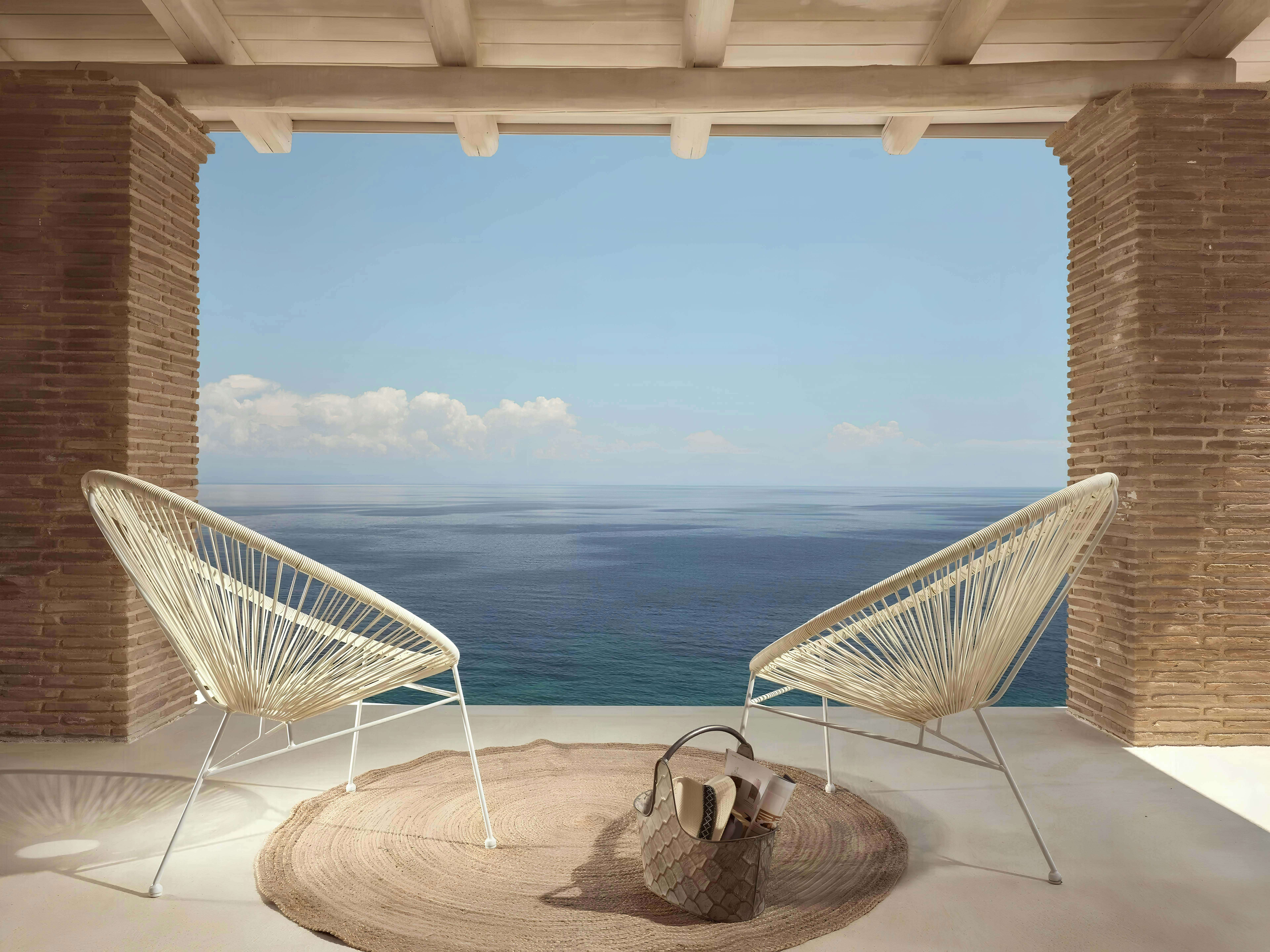 Island Paradise Setting