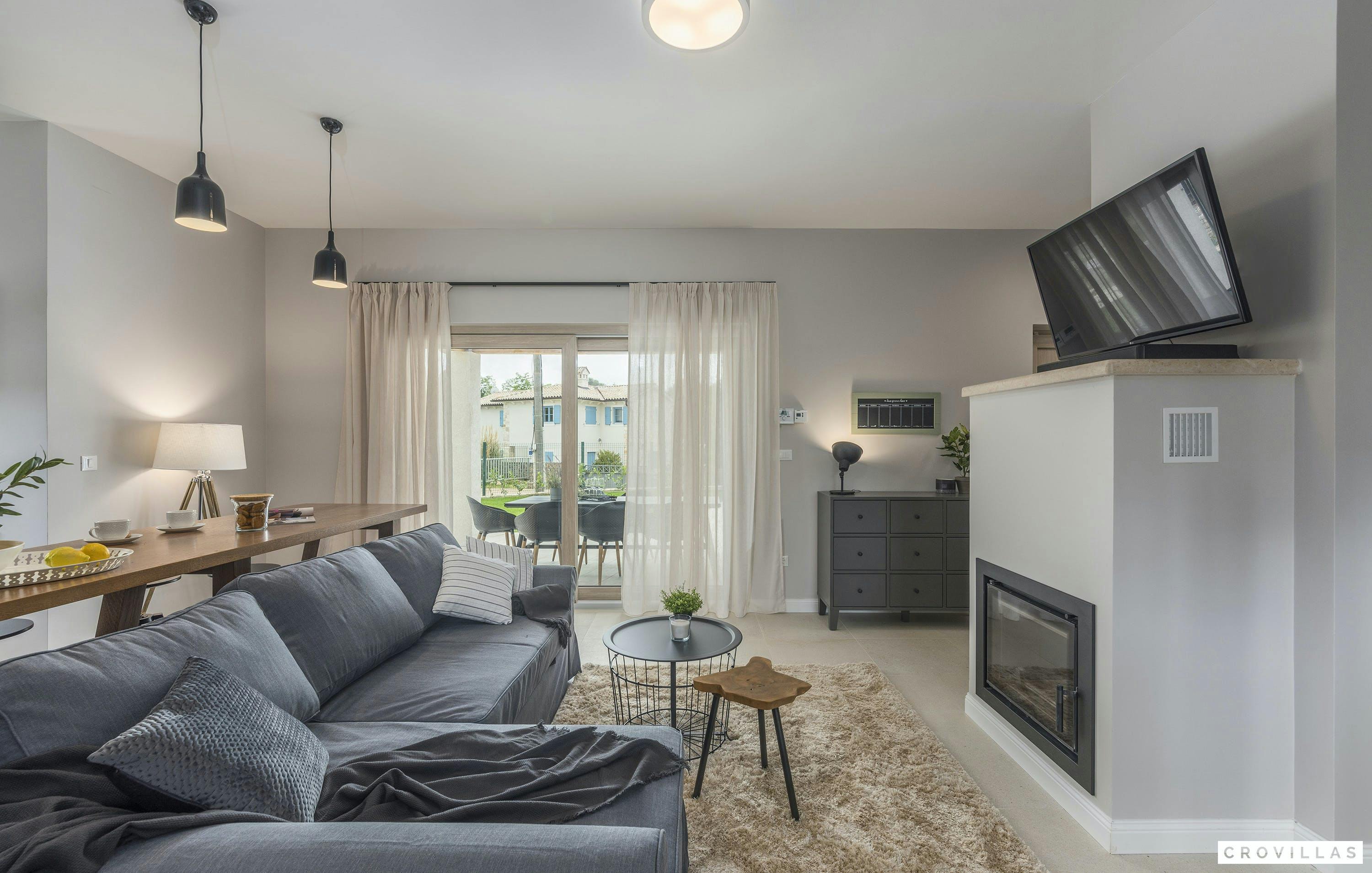 Bubbles on the Waves