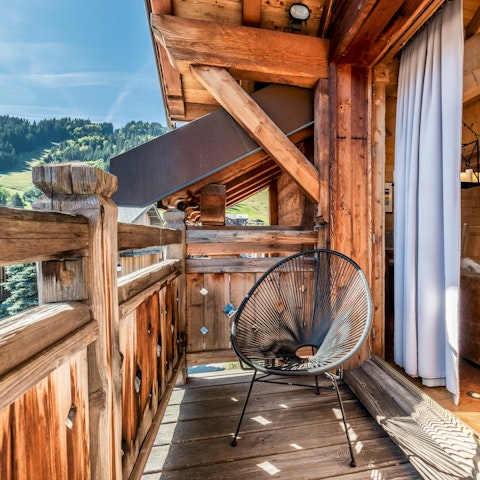 Enjoy your morning coffee with views over the mountains