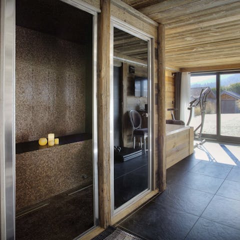 Feel a wonderful sense of relaxation after a session in the steam room
