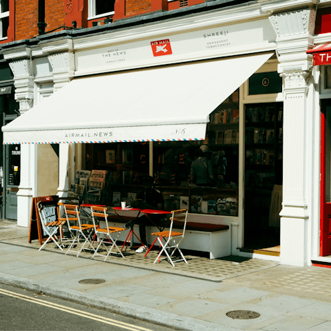 Walk into Marylebone for a morning coffee break