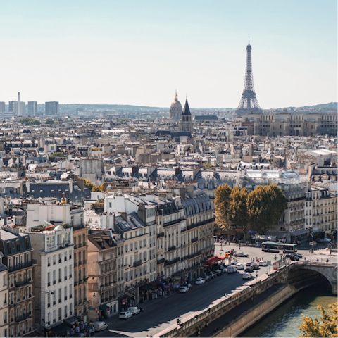Stay a ten-minute walk from the iconic Palais Garnier