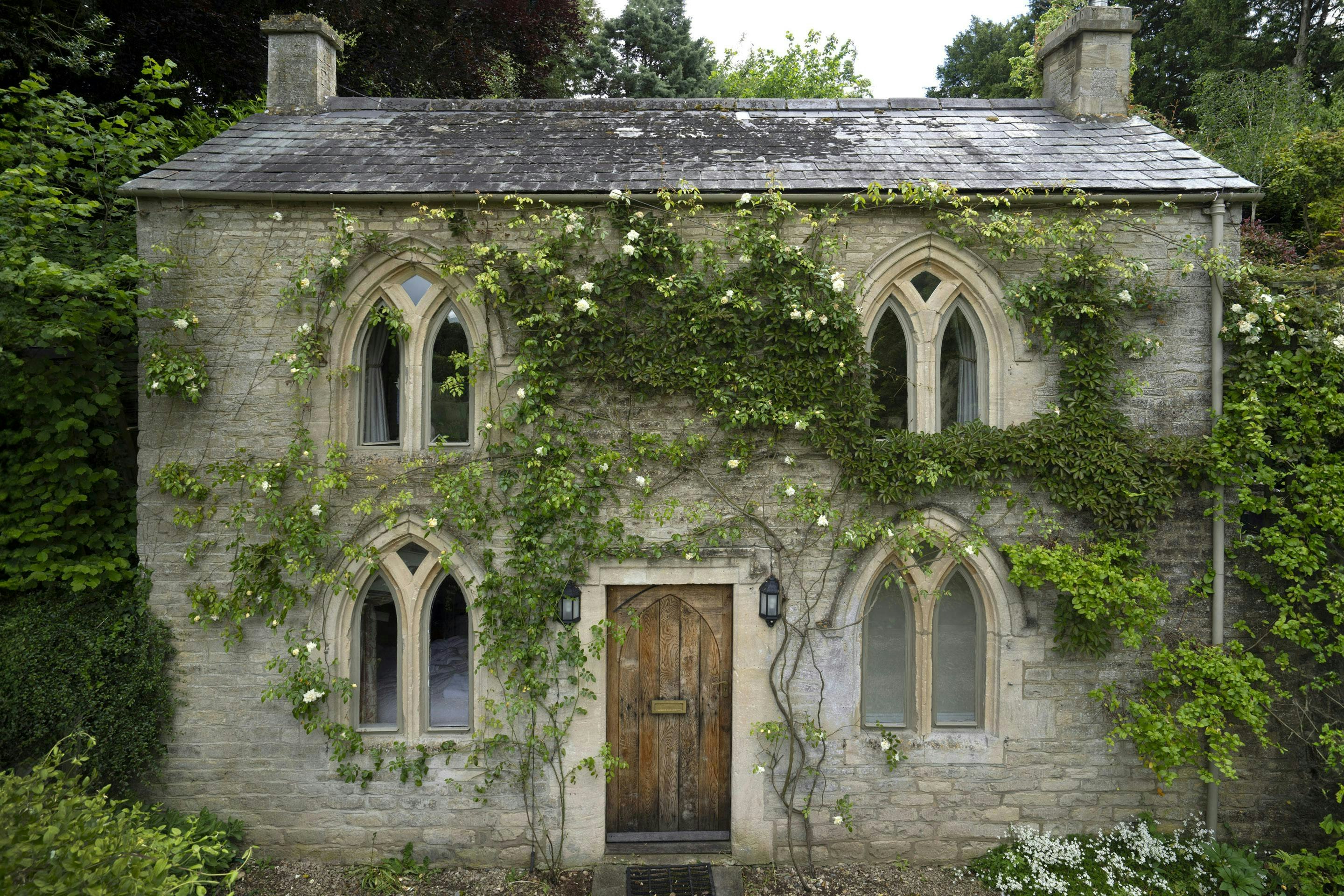 Cotswold Vines