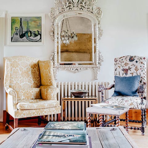 Cosy up in the reception rooms