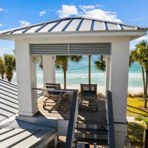 Climb up to your Gulf-facing watch tower