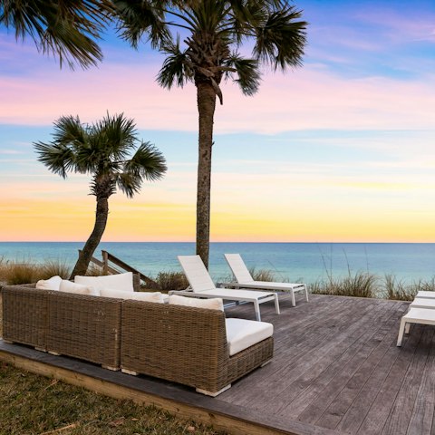Close your days oceanfront, under pastel skies