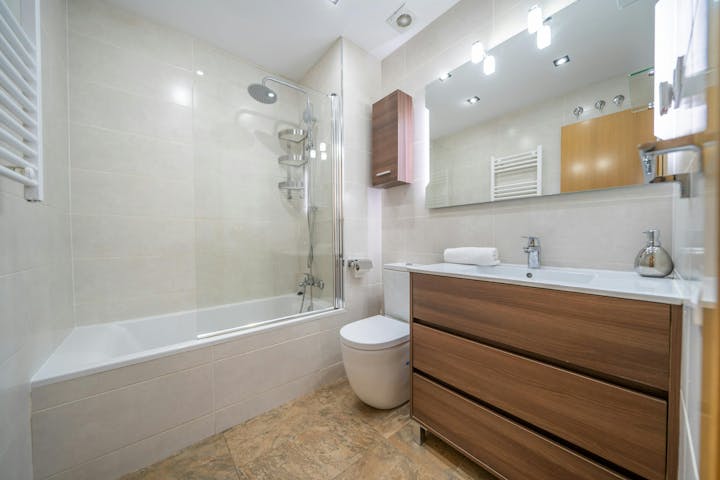 Bathroom photo