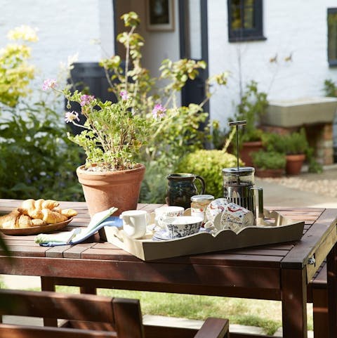 Have breakfast outside when the sun is shining