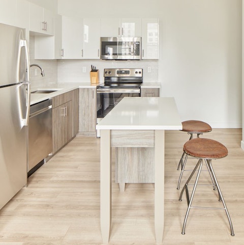 Start mornings with a hearty pancake breakfast in the modern, open-plan kitchen