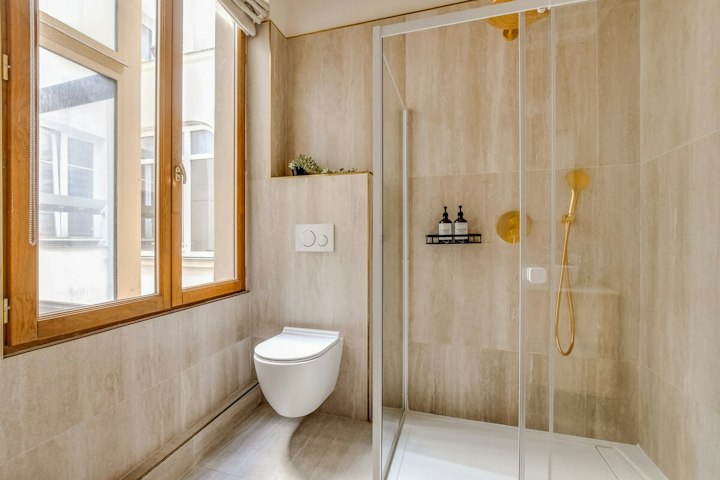 Bathroom photo