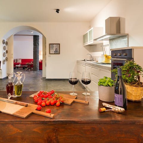 Prepare your favourite pasta dishes in the kitchen using fresh local ingredients