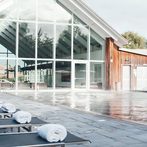 Make a beeline for the communal pools for a relaxing start to the day