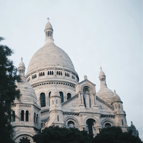 Stroll twenty minutes to Sacré-Cœur for scenic city views