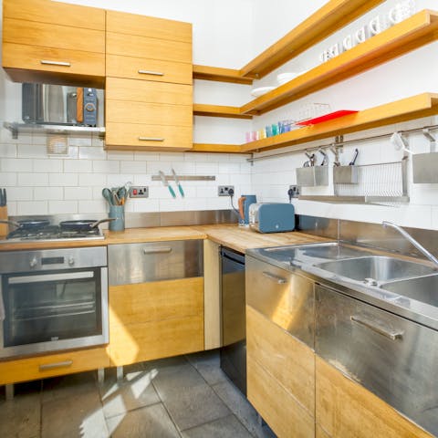 Whip up a home cooked meal in the fully equipped kitchen