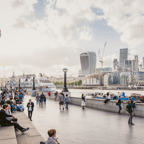 Enjoy the buzz of nearby Southbank – it's a ten-minute walk