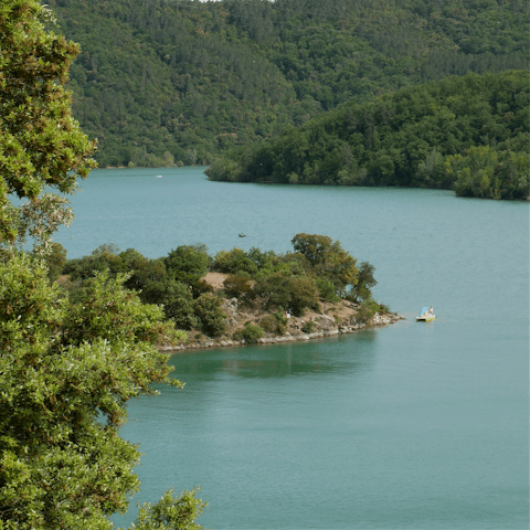 Soak up nature on the lush shores of Lac de Saint-Cassien – or take to the water on a pedalo, just 10 kilometres from the villa