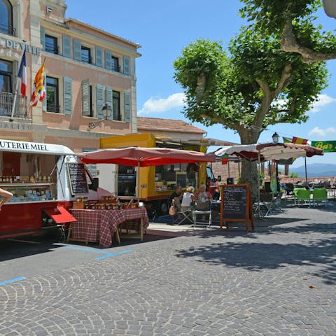 Take a leisurely morning stroll into Montauroux to pick up fresh pastries