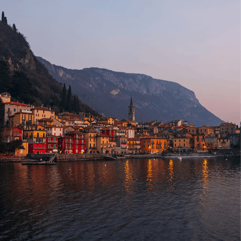 Discover Lake Como, an eleven-minute walk away