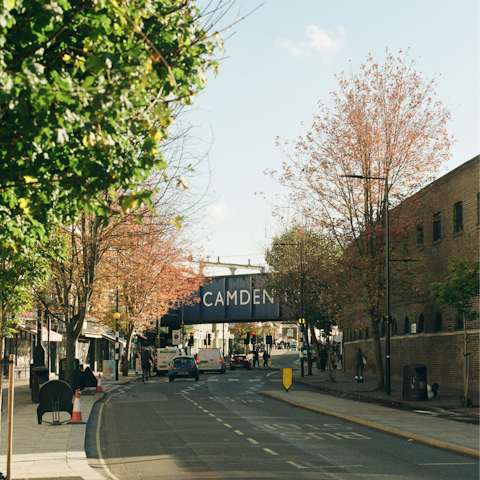 Enjoy the local street food at Camden Market