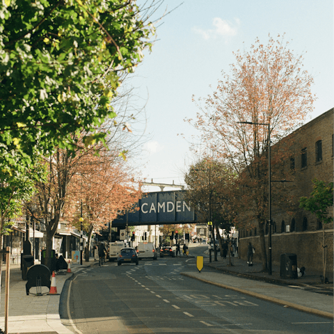 Enjoy the local street food at Camden Market