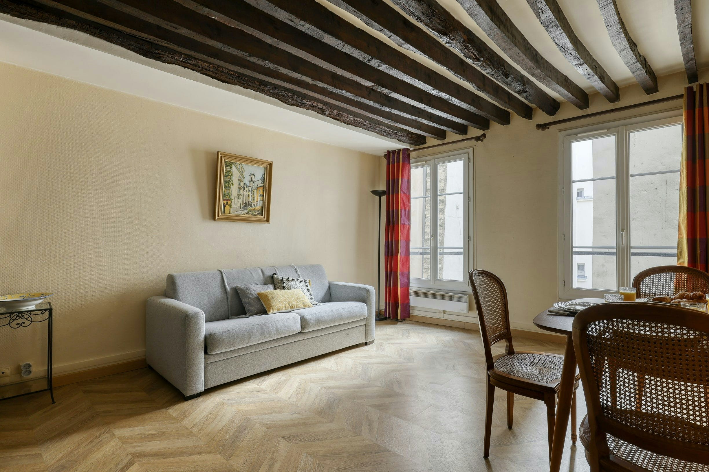 Latin Quarter Nest