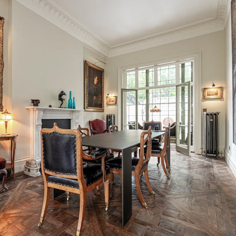 Enjoy laidback evenings at home or wander to a nearby restaurant