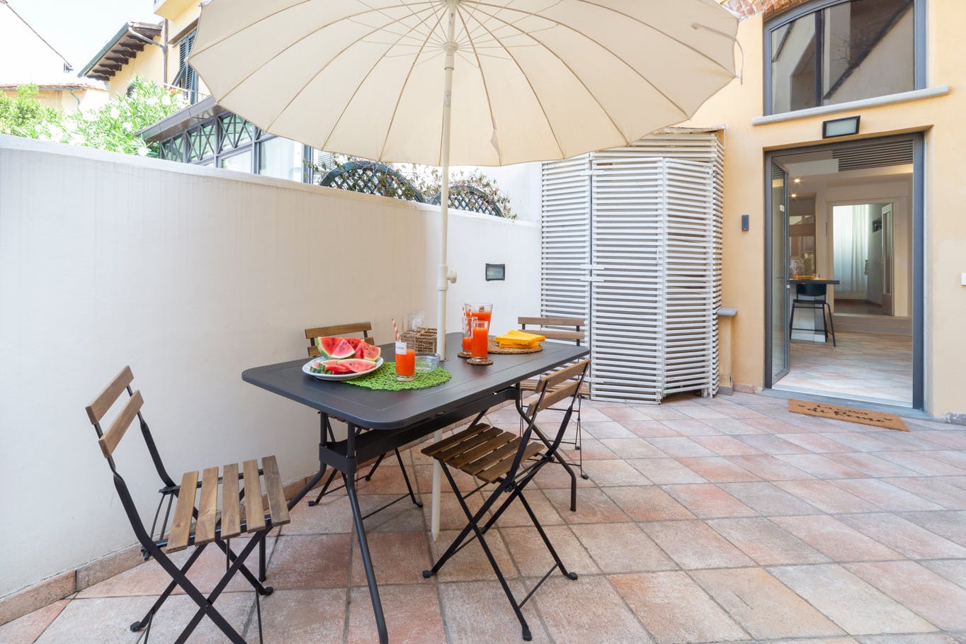 Renaissance Hideaway