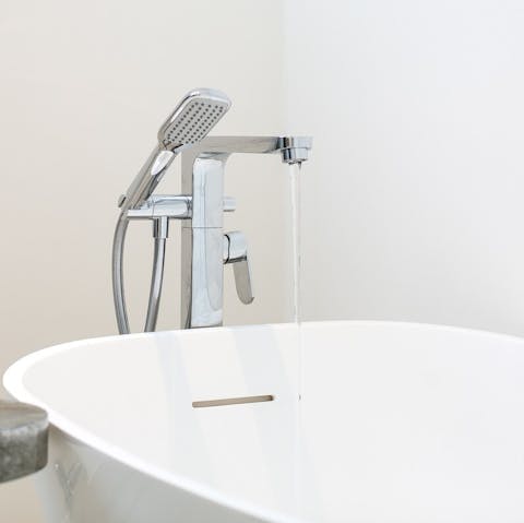 Relax in the luxurious bath after a day of walking