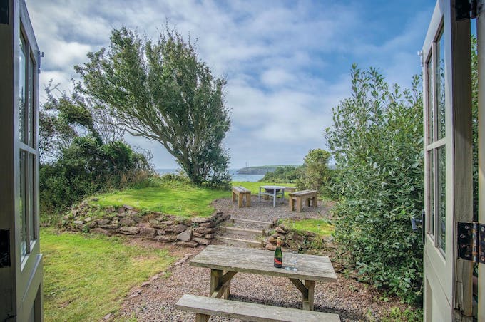 Serenity Shepherd's Hut