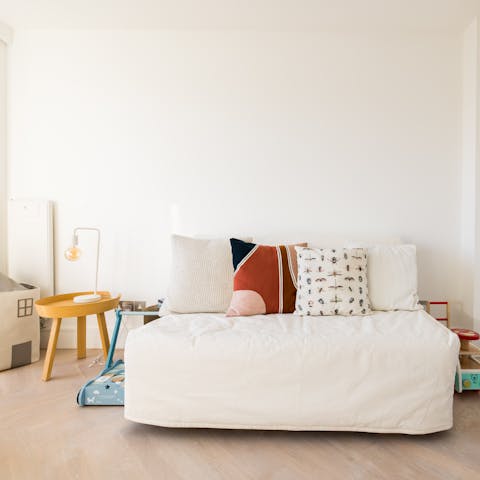 Give the kids a playful room to call their own