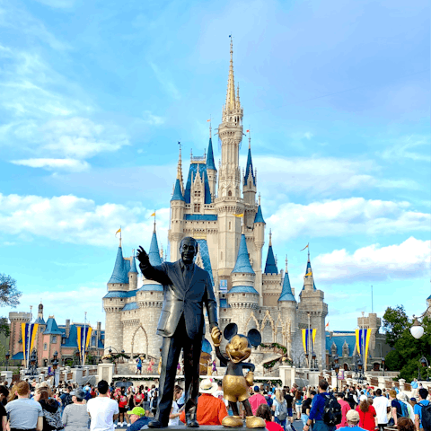Reach the wonders of Disney World in just twenty minutes
