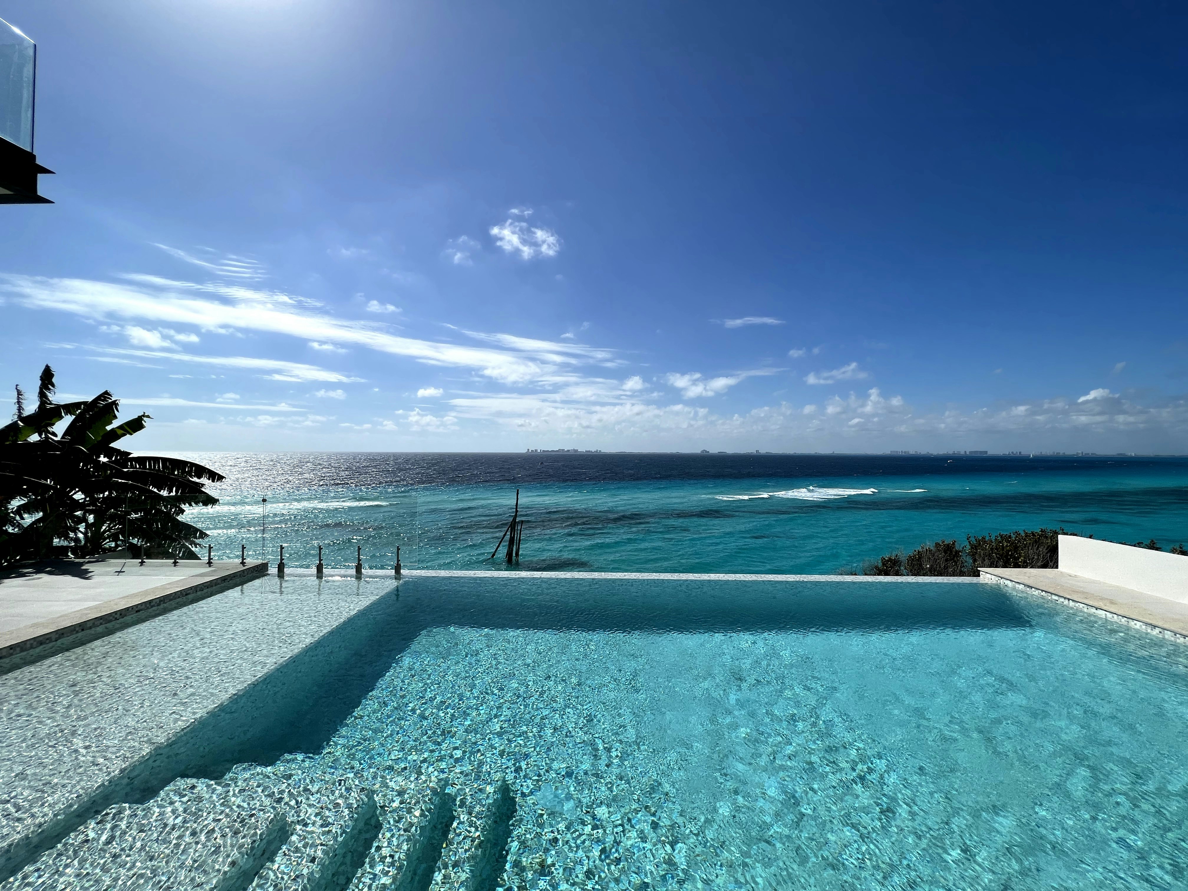Tropicana Retreat