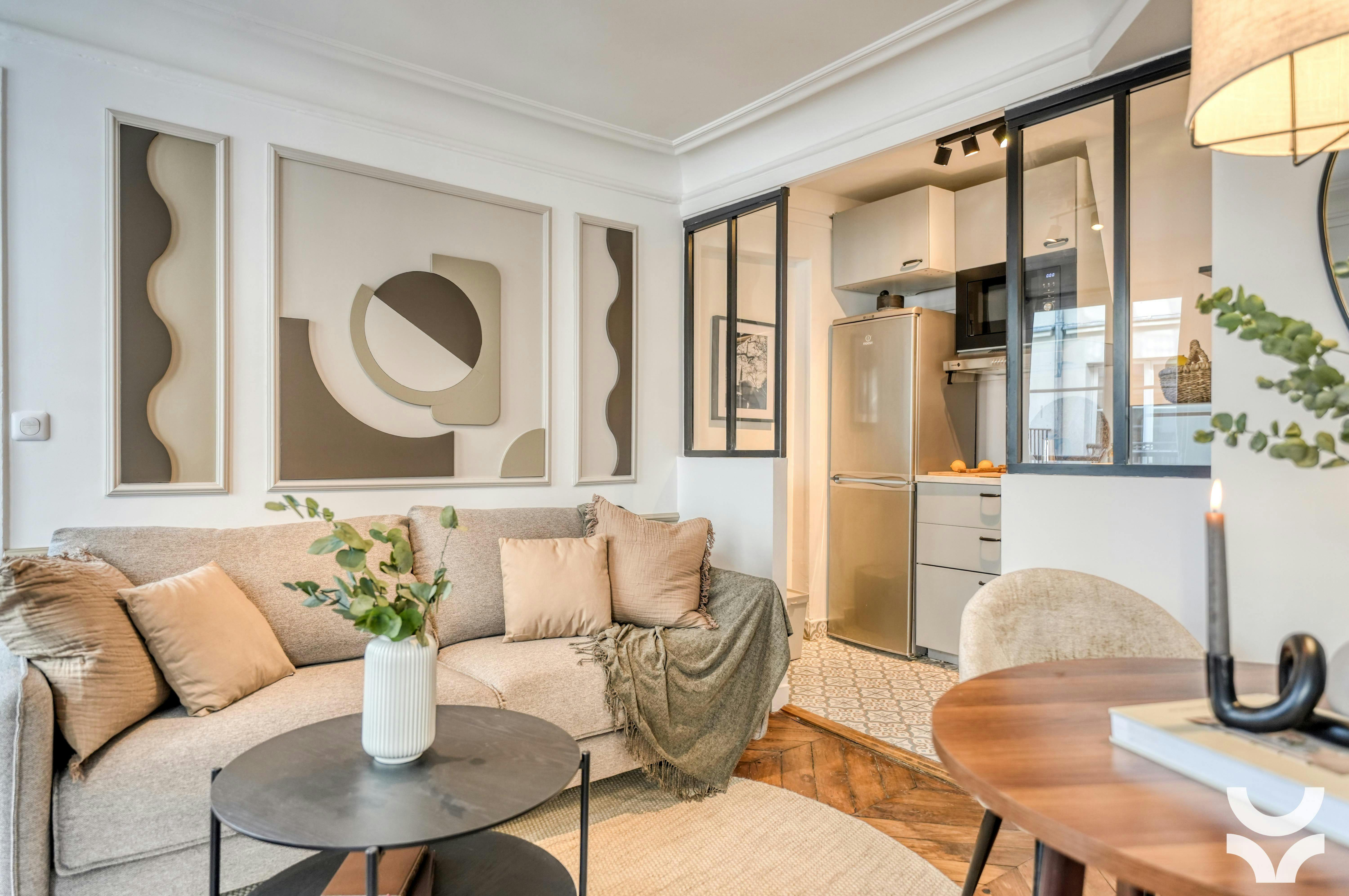 Haussmannian Masquerade