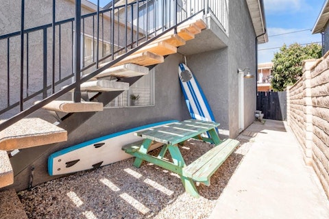 Drink your morning coffee outside, seabreeze included