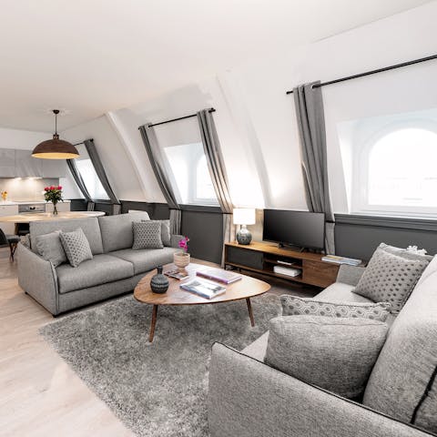 Sip a chilled chenin blanc on the plush sofas in the huge, bright living space