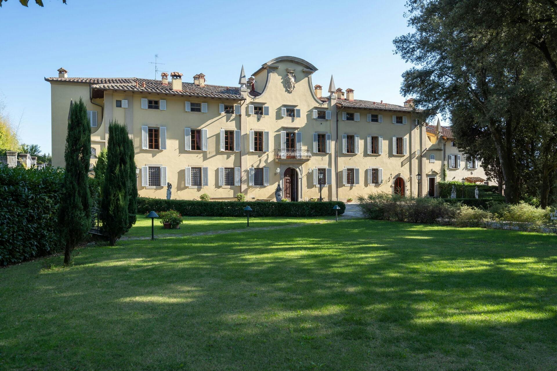 Rural Tuscan Estate
