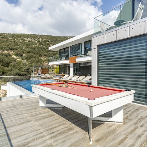 Pre-dinner game of pool anyone?