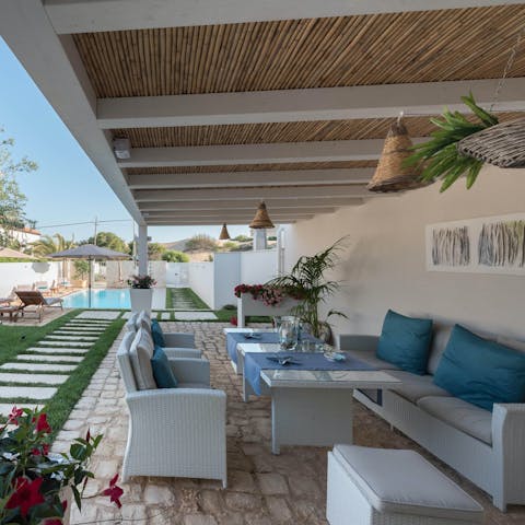 Indulge in an alfresco meal on the covered terrace