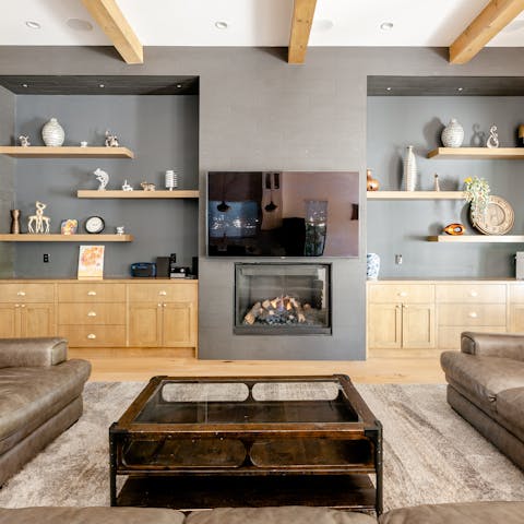 Spend cosy evenings relaxing with drinks by the fire