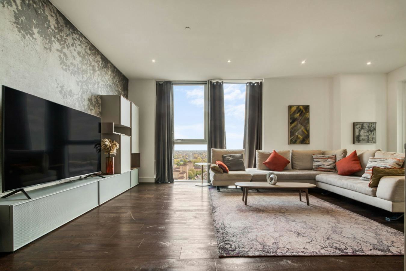 Penthouse over Nine Elms