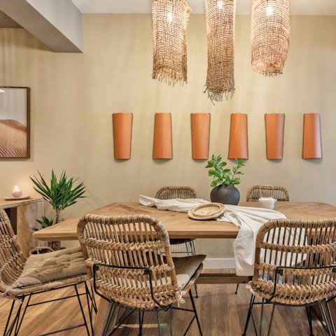 Eat together at the on-trend dining table