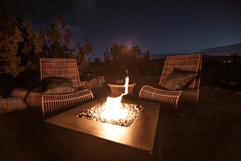 Toast the evening around the fire pit under vast Mojave skies