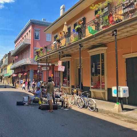 Stroll around the historic French Quarter, admiring the colourful buildings and visiting cute coffee shops – less than a ten-minute drive away