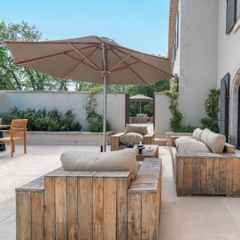 Enjoy a cocktail or two before an alfresco dinner