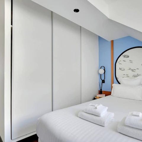 Fill up the wardrobe with your luxury purchases