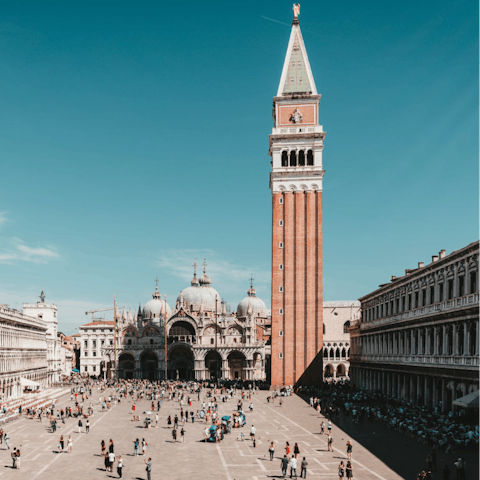 Reach St. Mark’s Square in minutes on foot