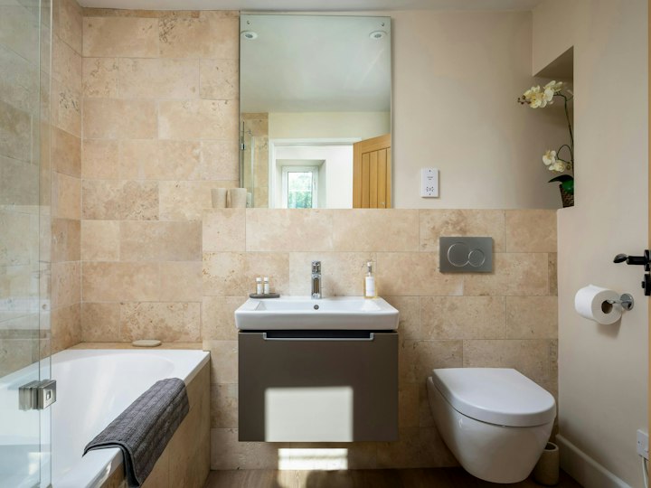 Bathroom photo