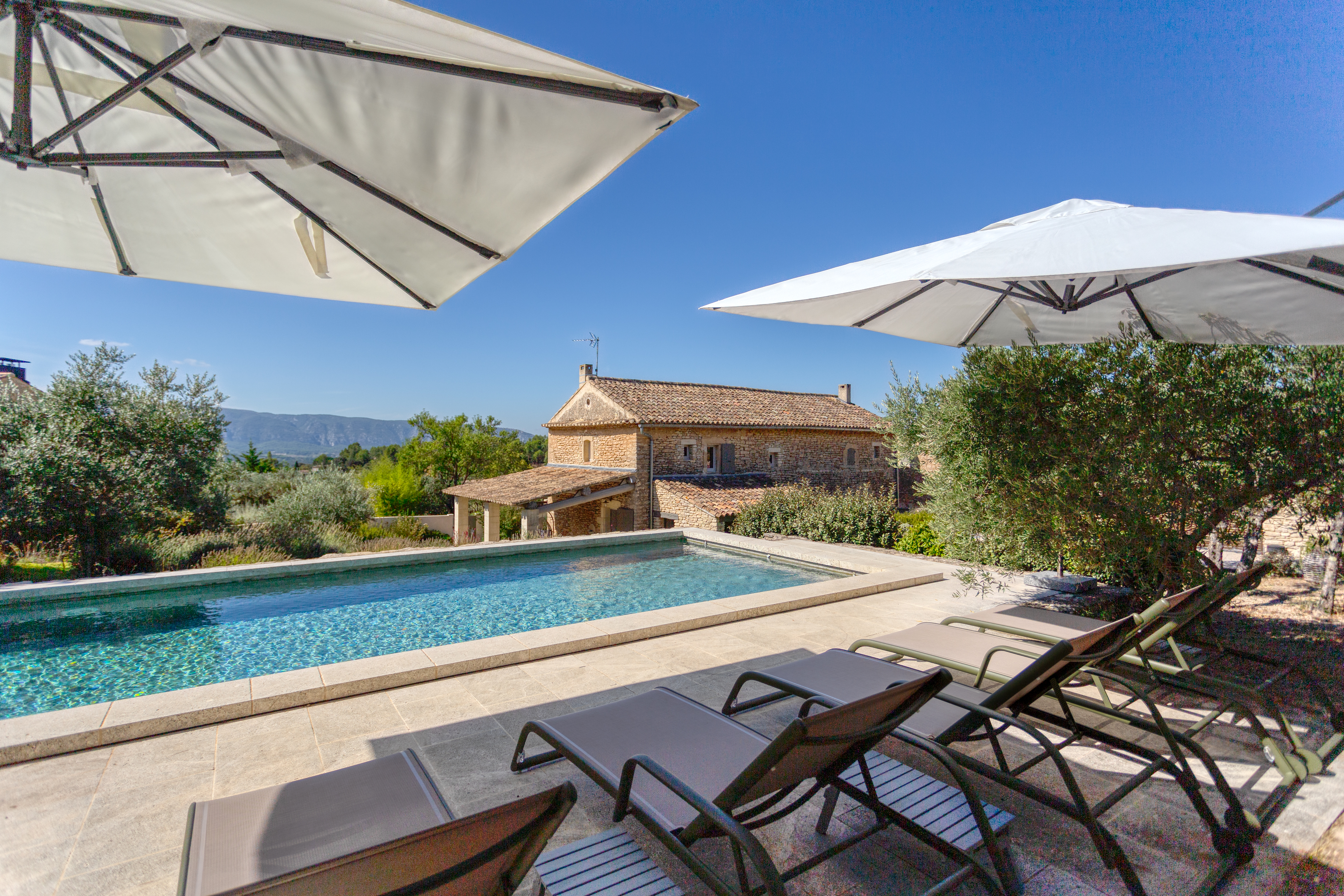 Gordes Hideaway