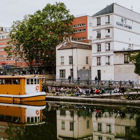 Have a stroll along the nearby Canal Saint-Martin