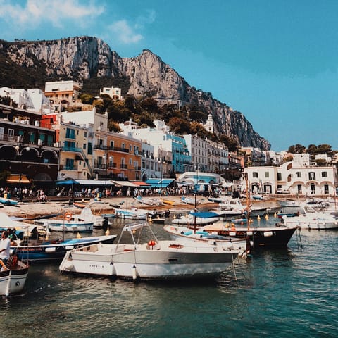 Drive four minutes to Marina Piccola and hop aboard a boat for a coastal tour